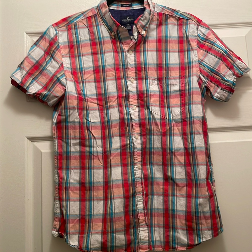 Men’s American Eagle Button Down T-Shirt